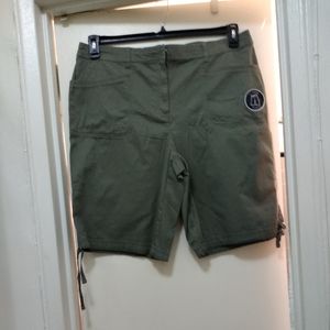 One pair Shorts